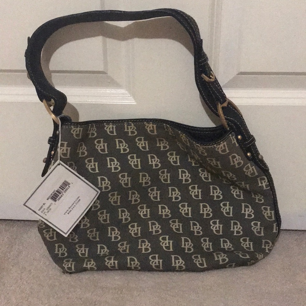 Dooney & Bourke bag. Black